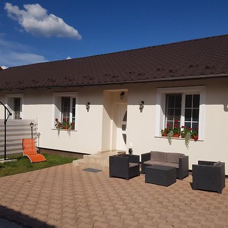 Family Residence Baia Mare Ngoại thất bức ảnh